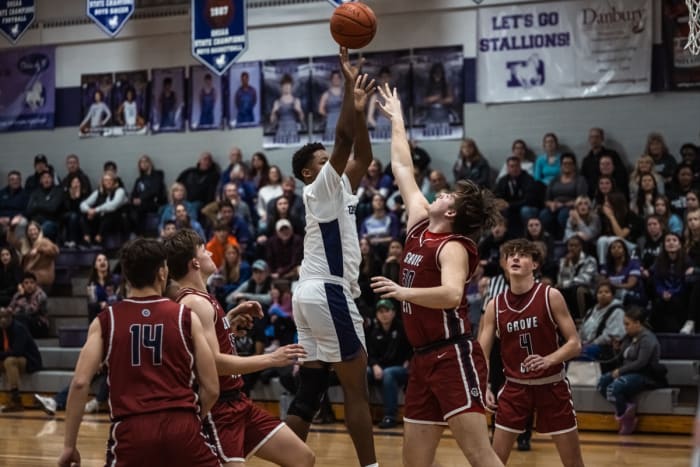Grove City vs St. Francis DeSales boys basketball 022523 Gabe Haferman36
